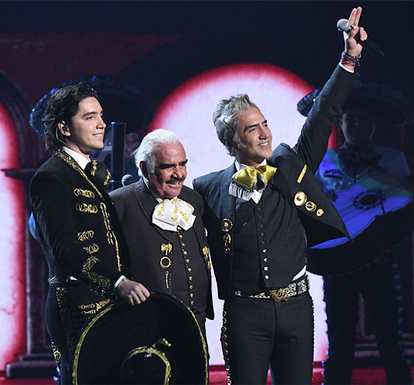 Alejandro Fernández y Vicente Fernández