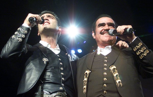 Alejandro Fernández y Vicente Fernández