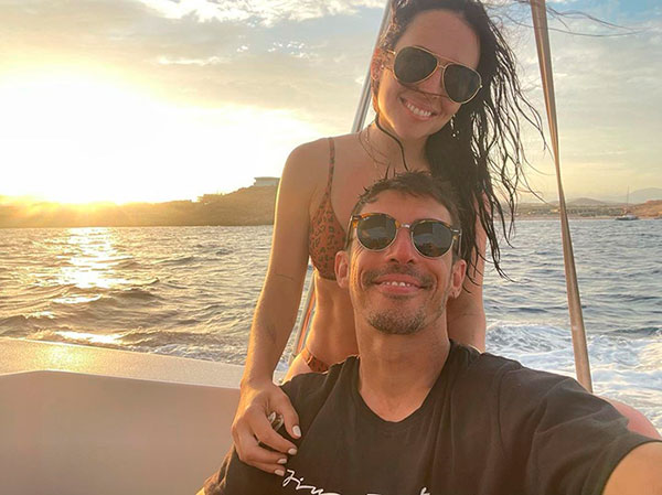 Zuria Vega y Alberto Guerra
