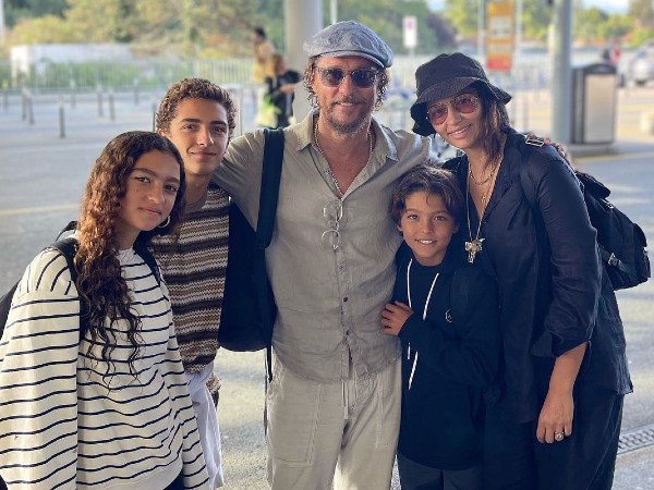 Levi y familia