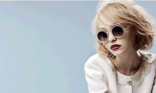 Vanessa Paradis models for Chanel