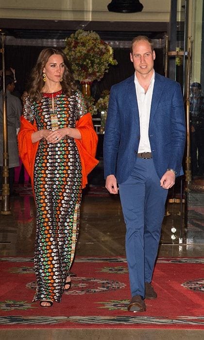 Kate Middleton wears patterned Tory Burch dress for first night in Bhutan Kate Middleton wears patterned Tory Burch dress for first night in Bhutan