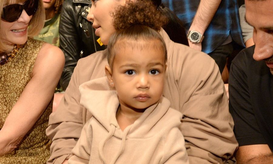 Kim Kardashian And Kanye West S Daughter North Is A Model And Designer Foto 1