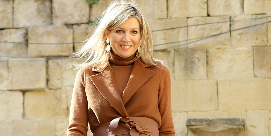 Queen Maxima is the epitome of 70s-chic during her visit to Jordan