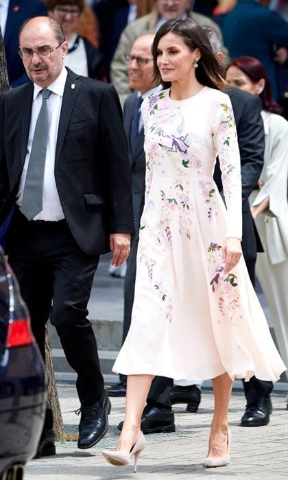 Queen letizia sales asos dress