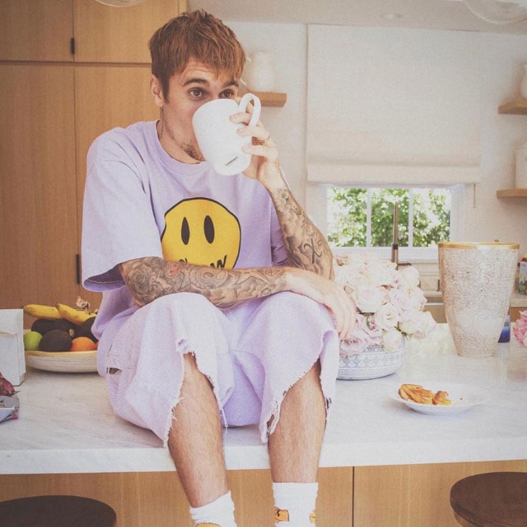 https://www.hola.com/us/imagenes/fashion/2019072226167/justin-bieber-drew-clothing-new-music/0-191-617/justin-bieber-m.jpg?filter=w400