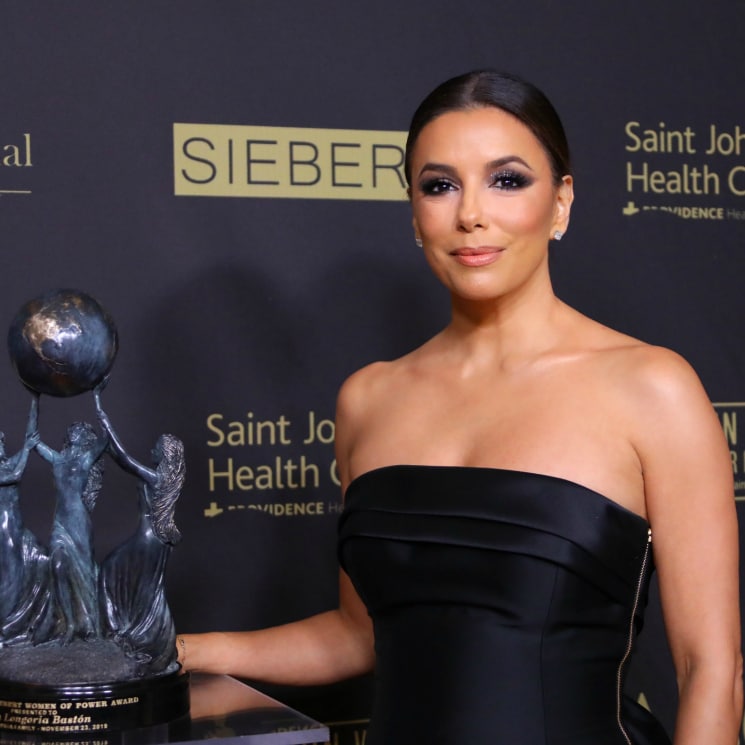 Eva Longoria takes LBD to next level in ultimate holiday party dress