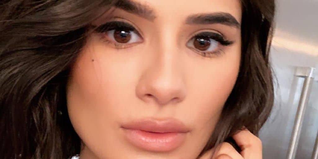 Use these must-have products to create Diane Guerrero's contoured brows
