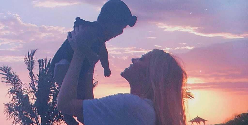 True Thompson adorably 'helps' mom Khloé Kardashian with morning workout