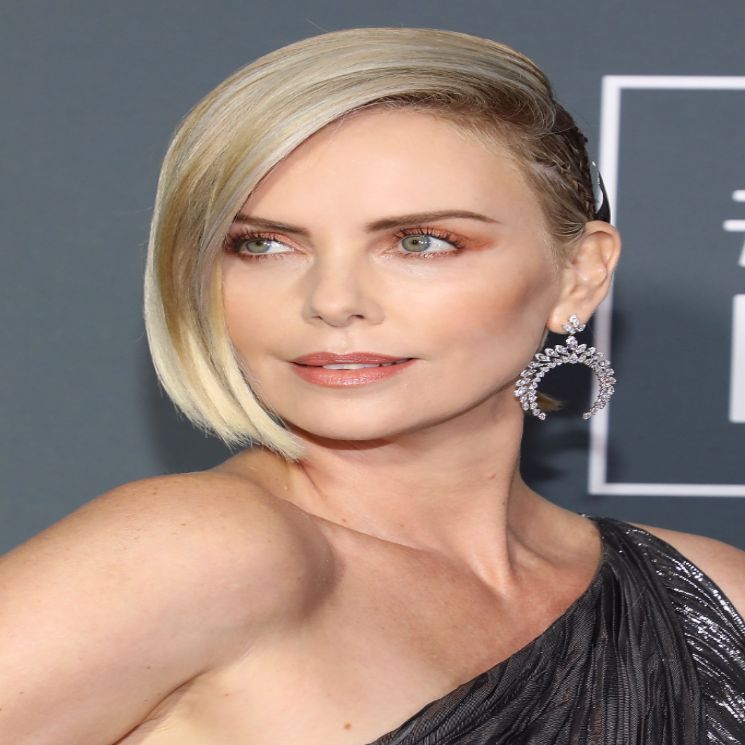 Charlize Theron's diet: more raw vegetables, please!