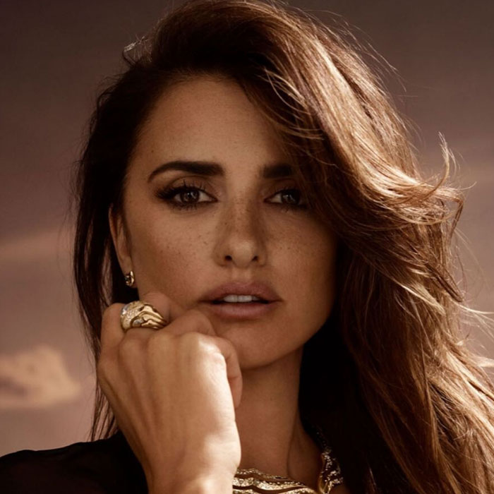Penelope Cruz is inspiring our next hair appointment with her latest short 'do