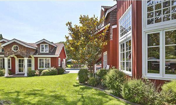 ​SOLD: Robert F. Kennedy Jr. and Cheryl Hines buy a $5 million Malibu home