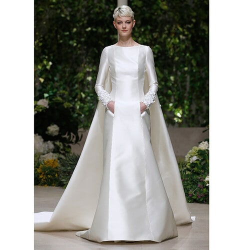 Barcelona Bridal Week: Long-sleeved wedding dresses like Kate Middleton ...