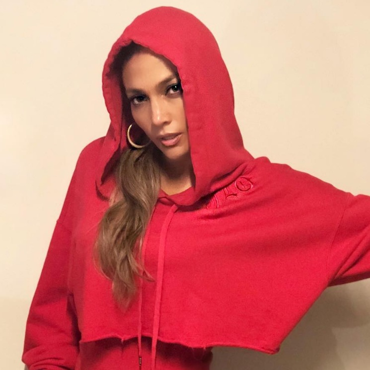 'Sweatshirts', 'hoodies' y 'joggers': inspírate en Jennifer López y otras 'celebs' para lucirlos