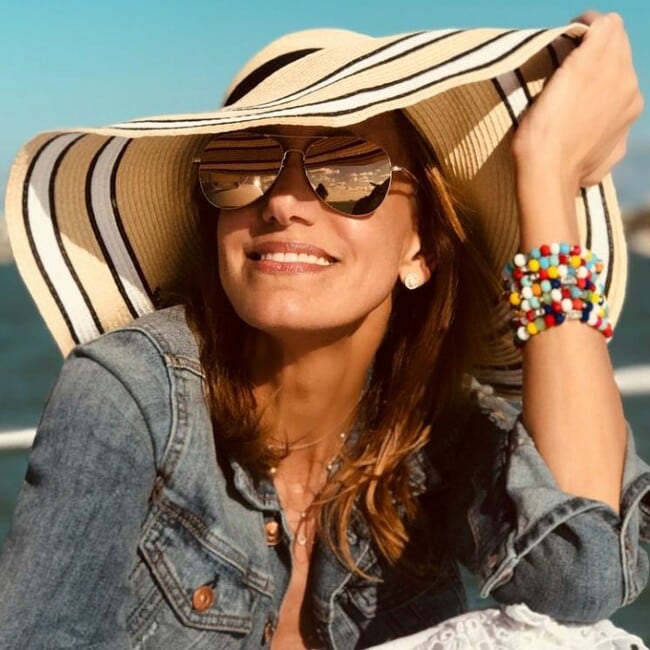Copia los 'looks' de playa de Lili Estefan de cara al verano