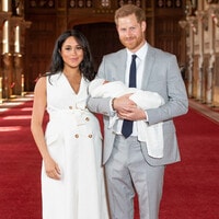 Meghan Markle presentó a su primer hijo: Recordamos los looks de Kate y Diana