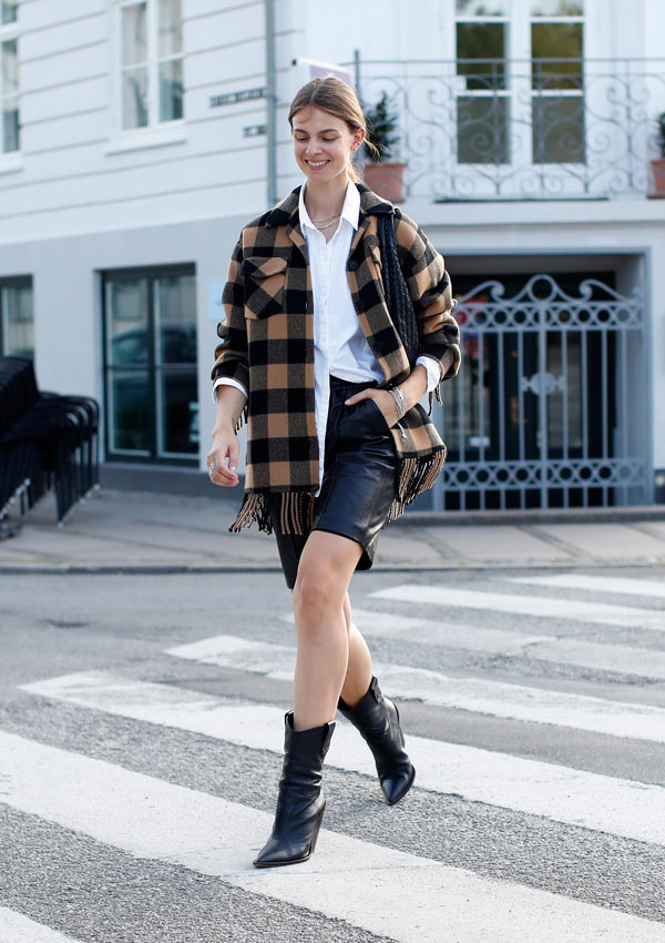 Camisa blanca y bermudas