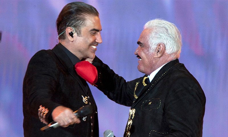 Vicente Fernández y Alejandro Fernández