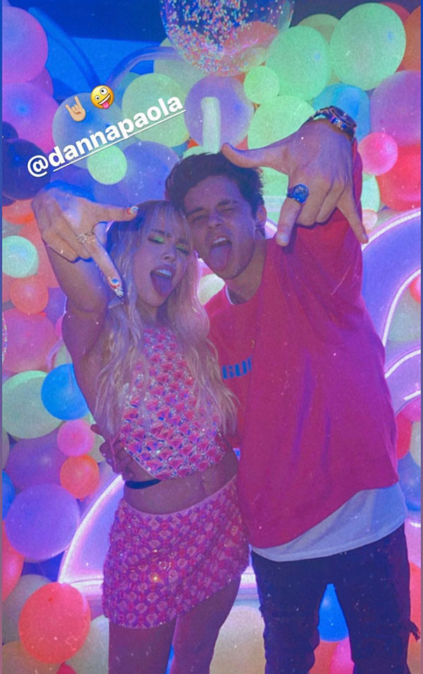 Danna Paola y Alex Hoyer en el cumpleaños de ella