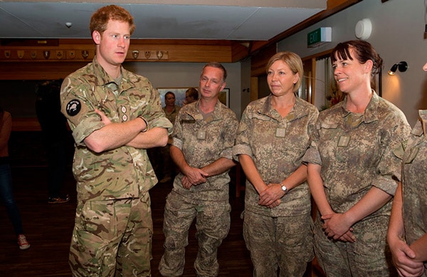 El Príncipe Harry de Inglaterra concluye su carrera militar, ¿cuáles son sus siguienetes planes?