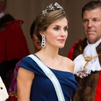 Look a look, repasamos el estilo de la Reina Letizia en Londres
