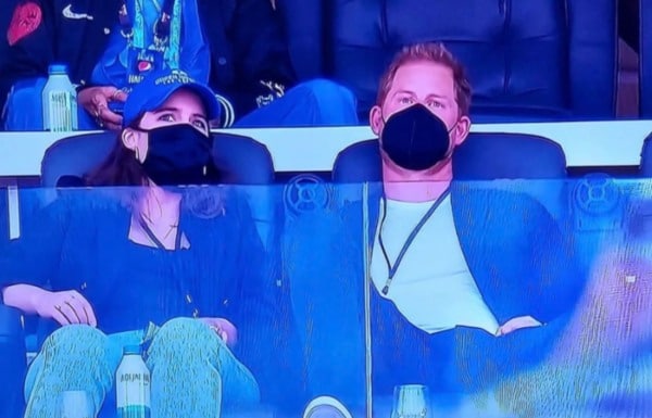 Harry y Eugenia de York en el Super Bowl