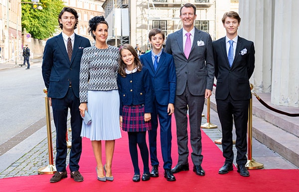 Príncipe Joaquín de Dinamarca y sus hijos
