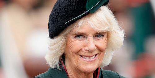 Duchess Camilla sees the royal baby for the first time