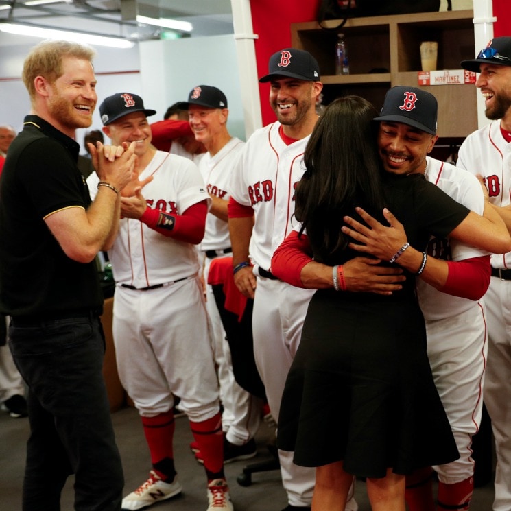 Meghan Markle meets relative for first time at rare Yankee-Red Sox game and we have all the feels