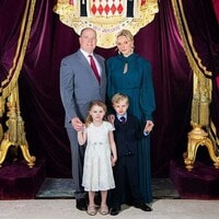 Monaco royals: the hidden meaning behind new portrait of Charlene, Albert and twins