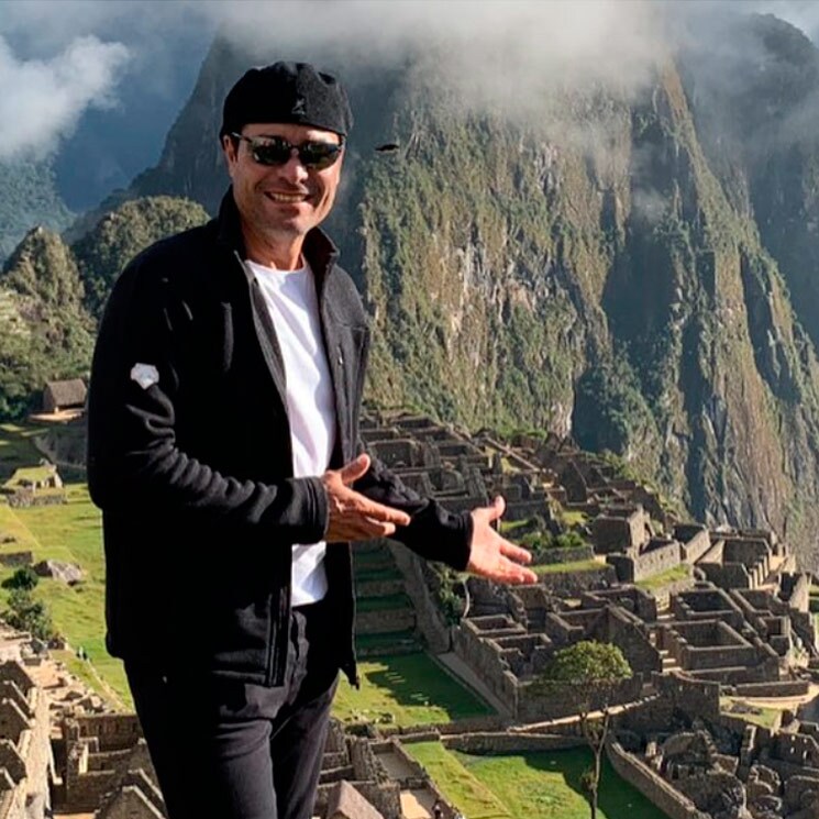 Chayanne cumple su sueño de conocer Machu Picchu con sus hijos