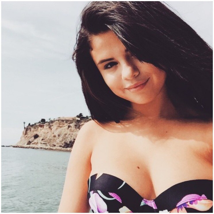 ¡Selena Gomez amante de la playa! Sus mejores postales junto al sol, arena y mar