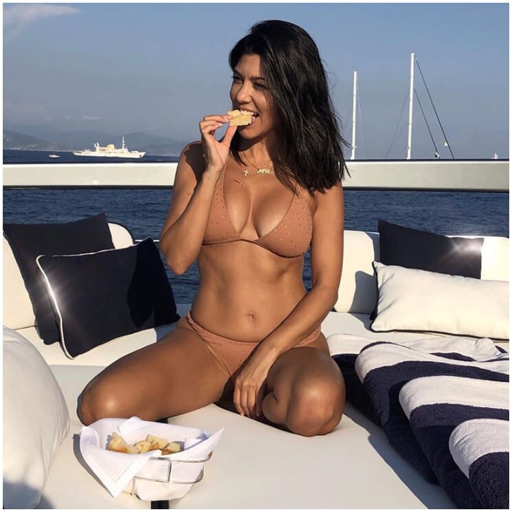Kourtney Kardashian o cómo llevar el más sensual 'bikini nude'