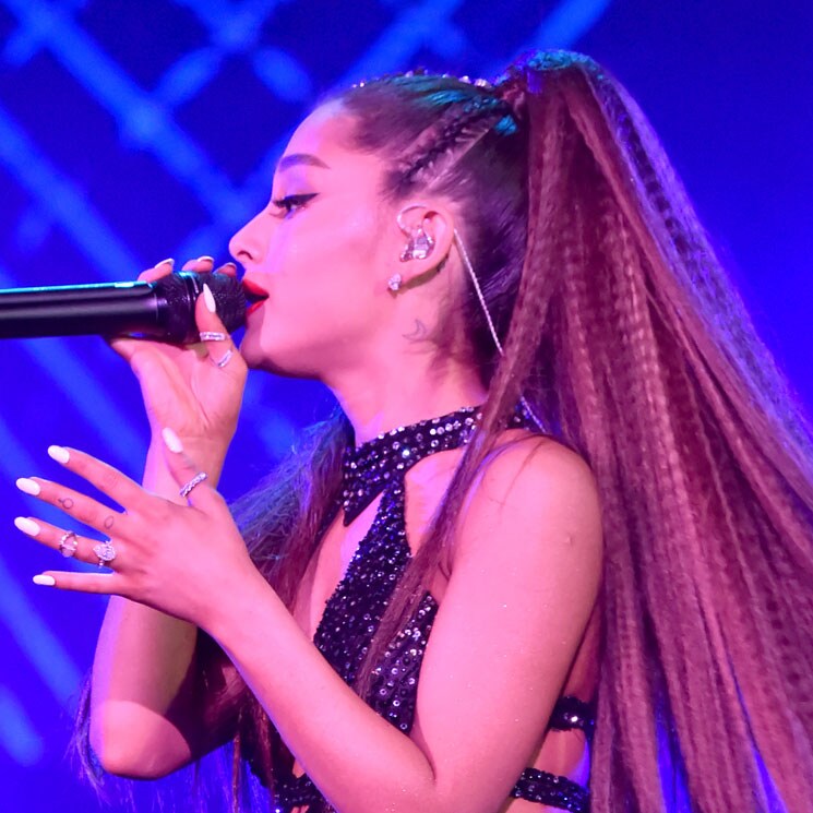 De elegante a barroca: Decubre las 10 mejores manicuras de Ariana Grande