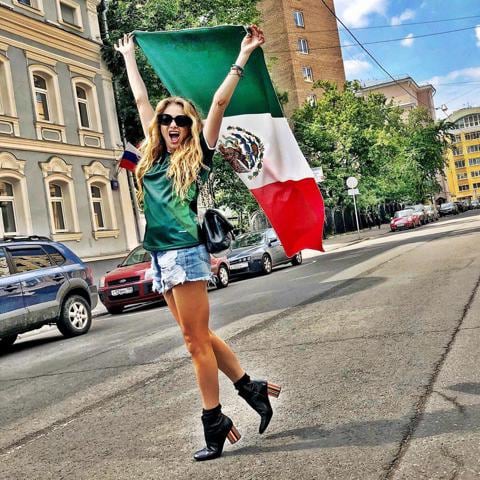 Famosos festejan la independencia de México