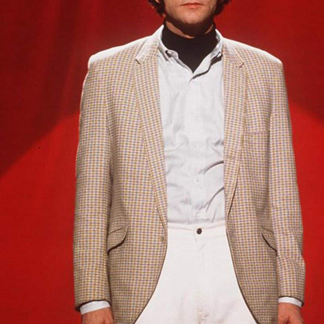 Jim Carrey is Andy Kaufman in Man on the Moon