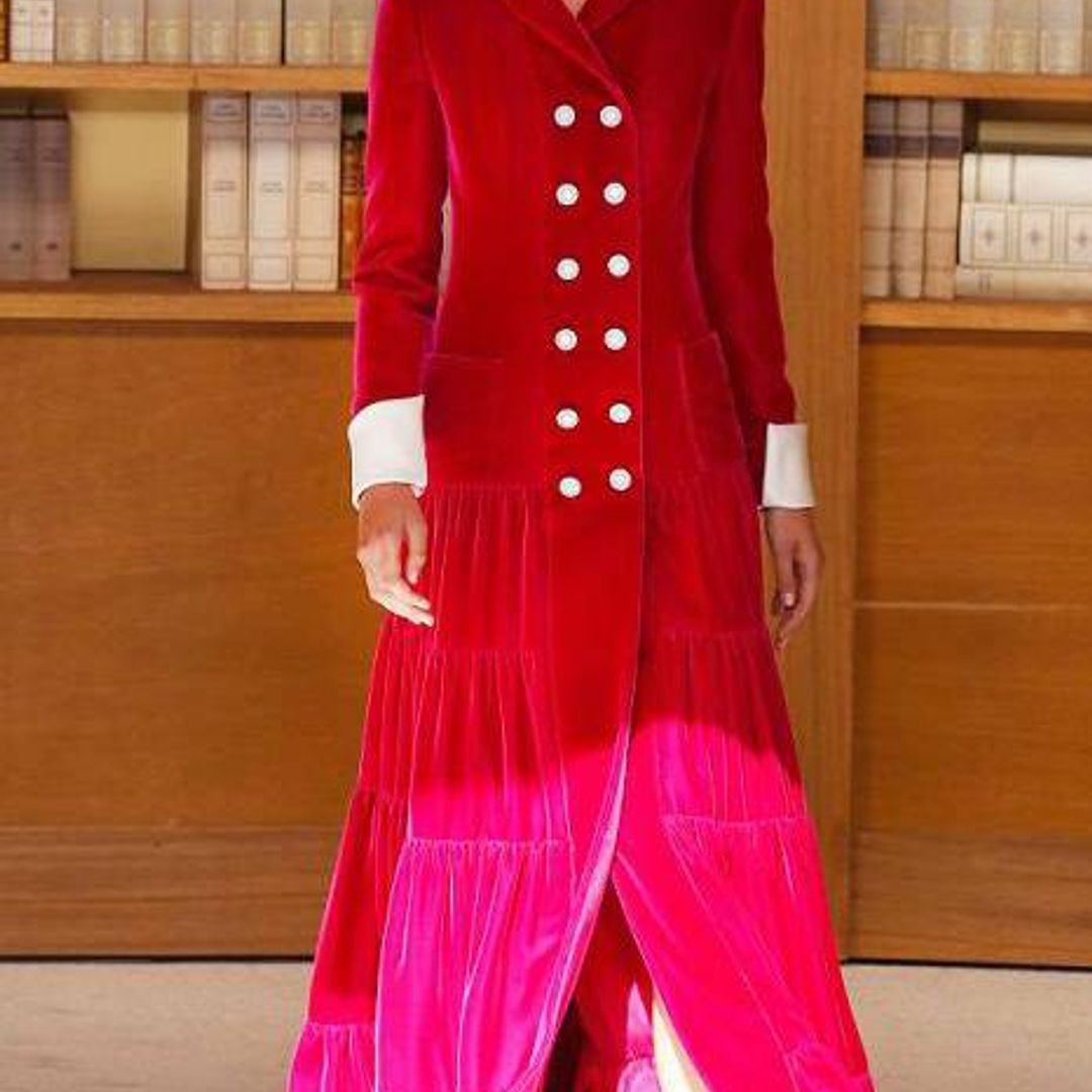 Chanel y maxi vestido el terciopelo