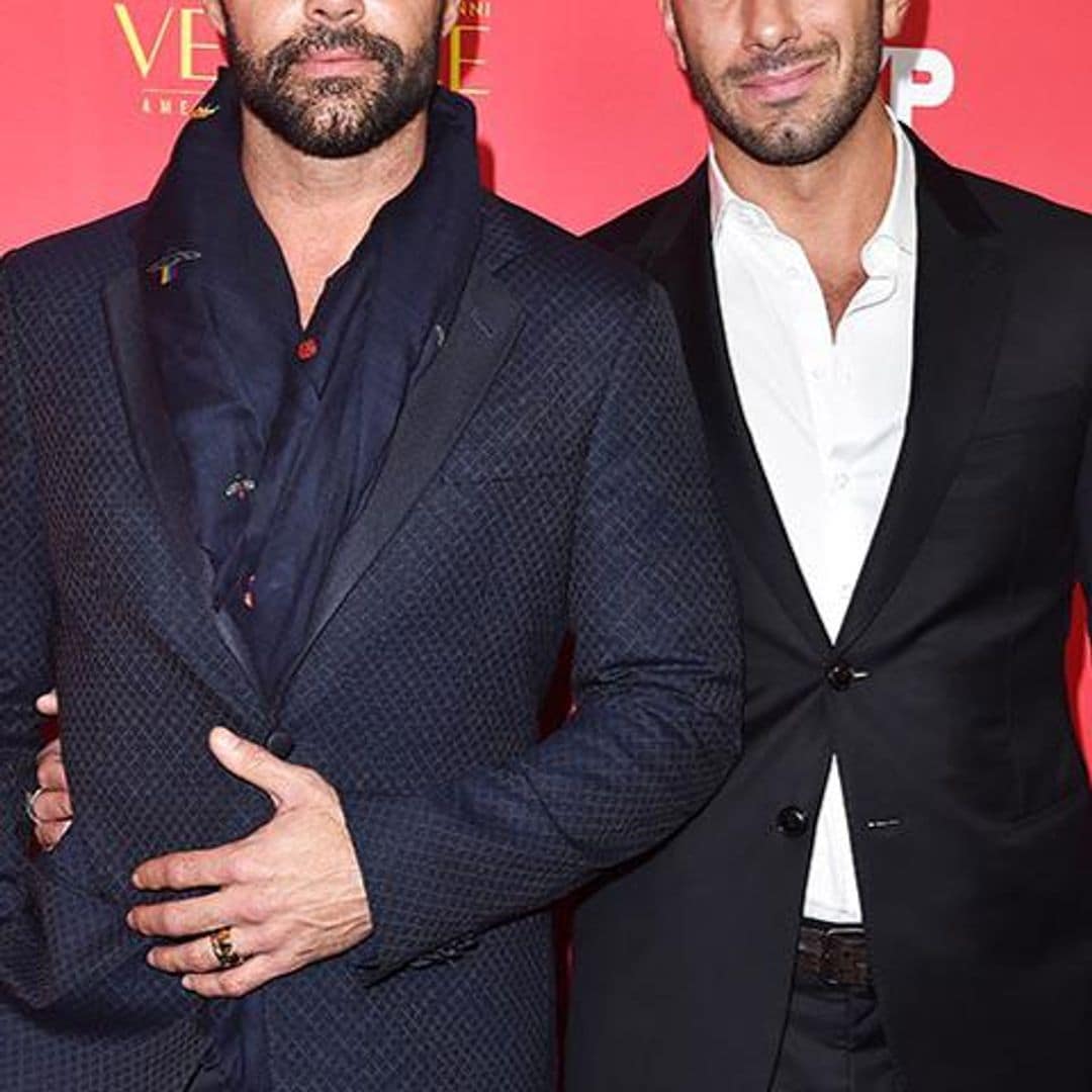 Ricky Martin y Jwan Yosef juntos en la alfombra roja