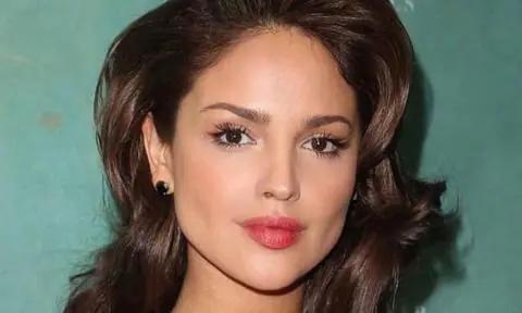 Eiza Gonzalez no makeup