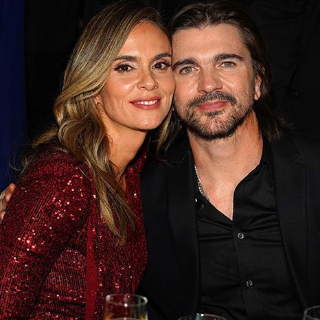 Juanes y su esposa