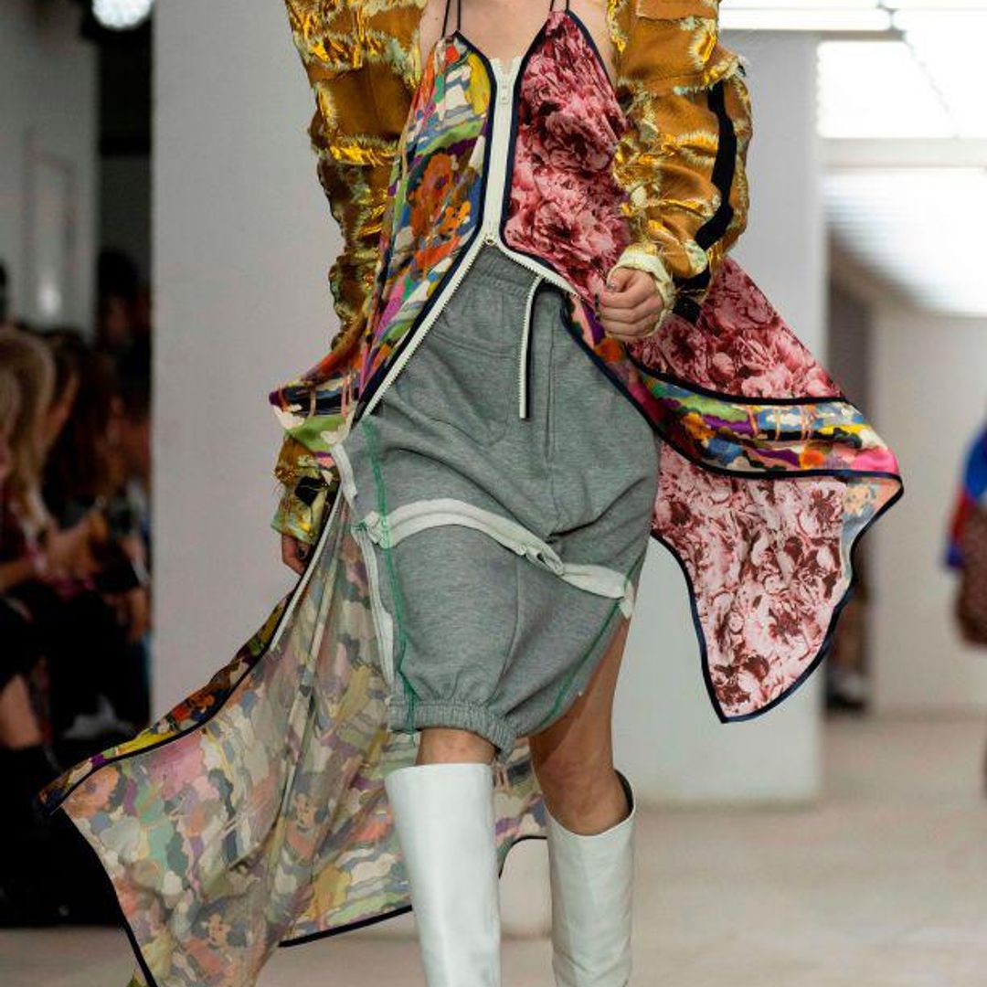 Las botas altas y blancas, el 'must' de esta temporada