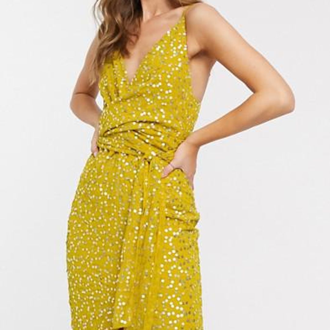 Cami Midi Dress With Wrap Waist In Scatter Sequin de Asos