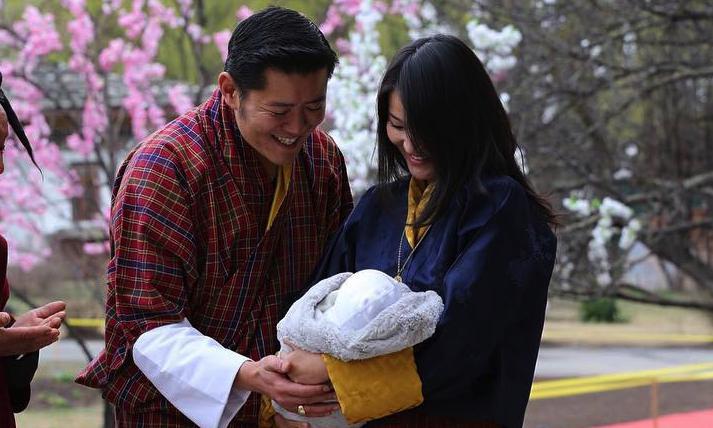 King and Queen of Bhutan expecting second child together