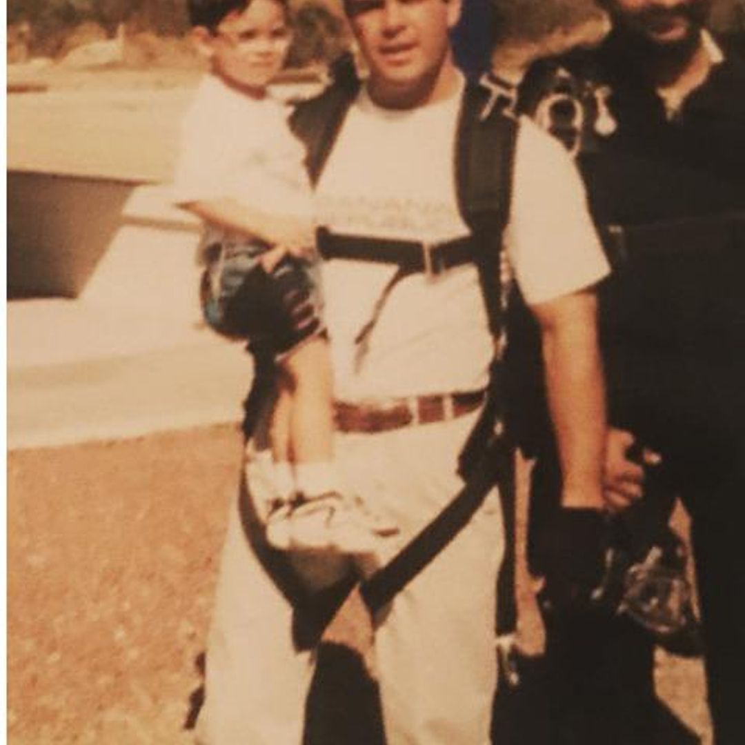 Eduardo Capetillo Jr es como una papá para sus hermanitos