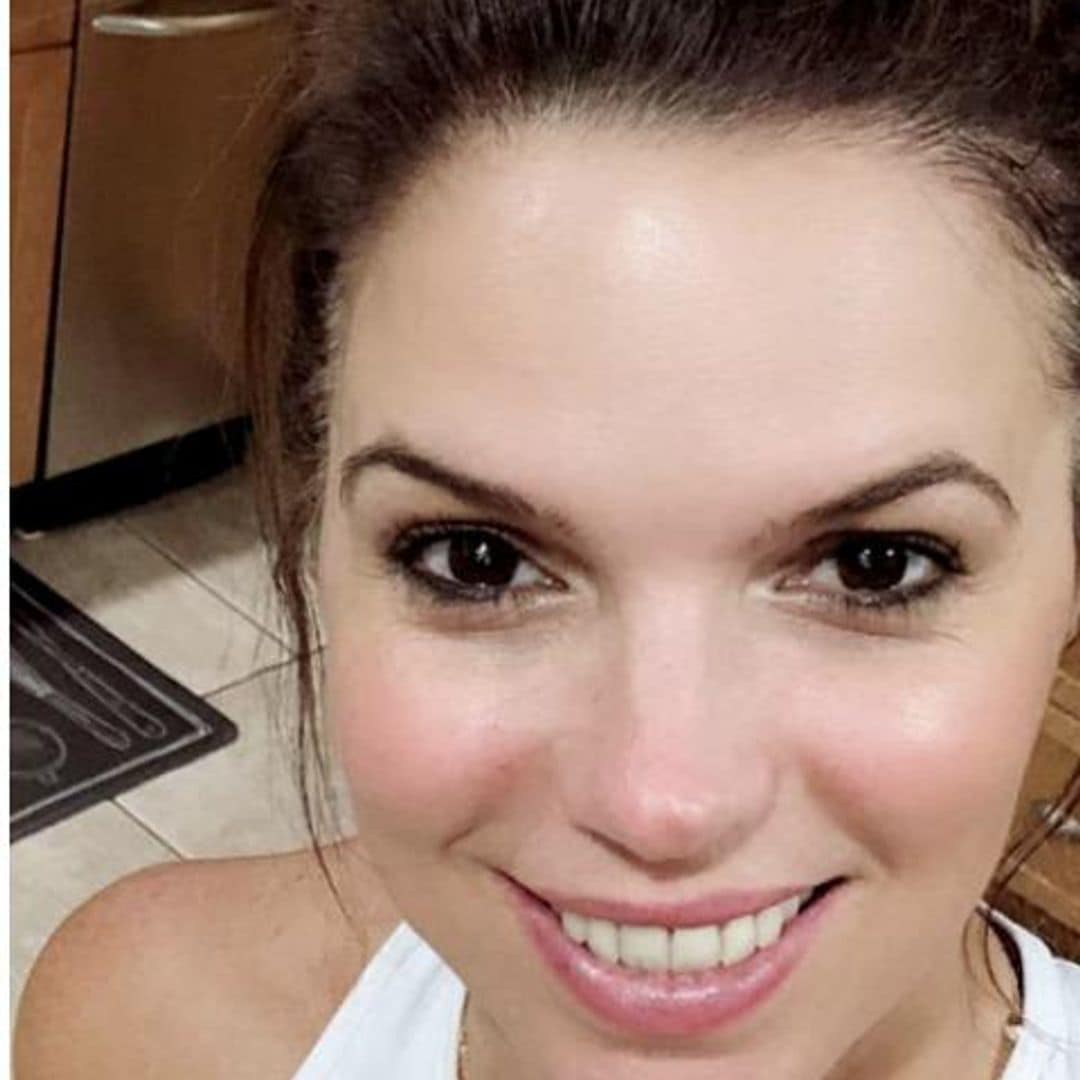 Rashel Díaz luce muy bella sin maquillaje