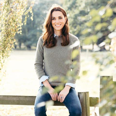 Kate Middleton´s new official portrait for her 38th birthday