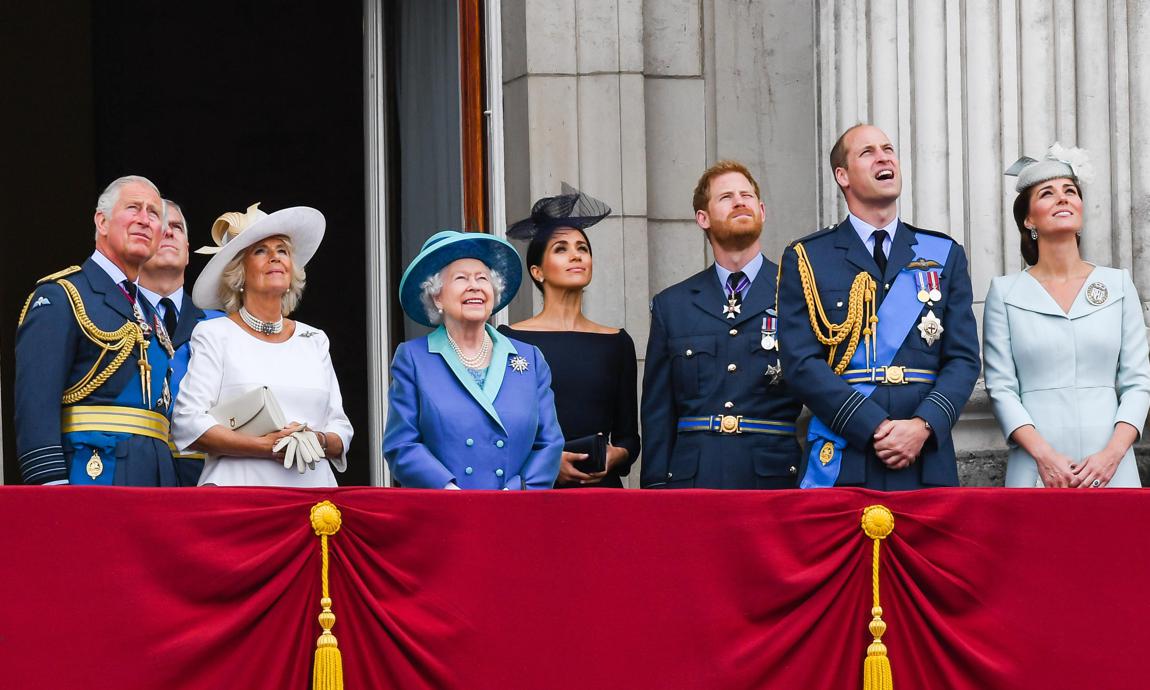Who Meghan Markle and Prince Harry have to bow and curtsy to