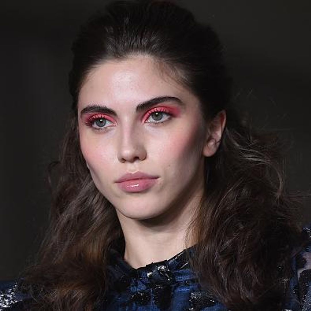 Modelo en el show de John Richmond durante la Semana de la Moda de Ropa de Hombre de Milán Otoño / Invierno 2019/20