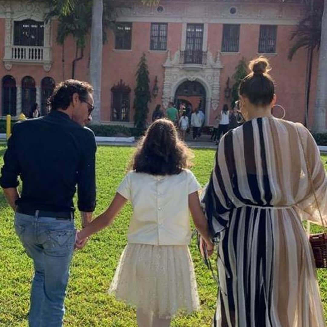 Marc Anthony junto a Emme y Jennifer Lopez