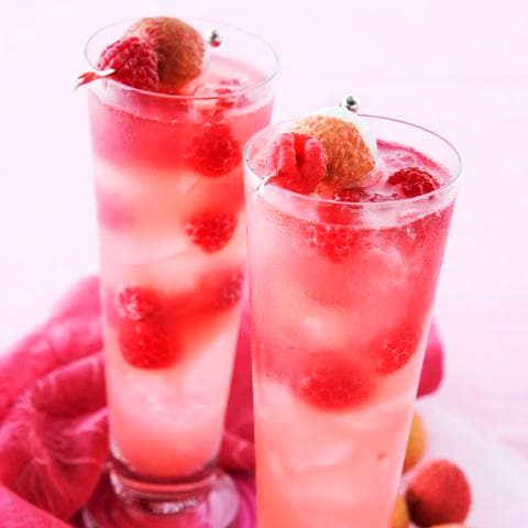 Raspberry and lychee cocktails